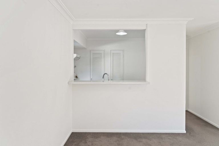 Photo of property in 82a Edgecumbe Road, Tauranga, 3110
