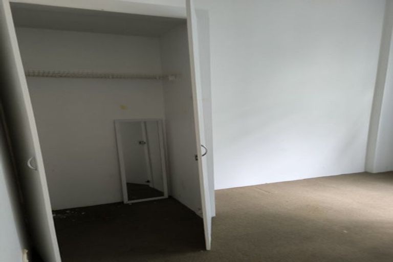 Photo of property in Sirocco Apartments, 402/8u Church Street, Wellington Central, Wellington, 6011