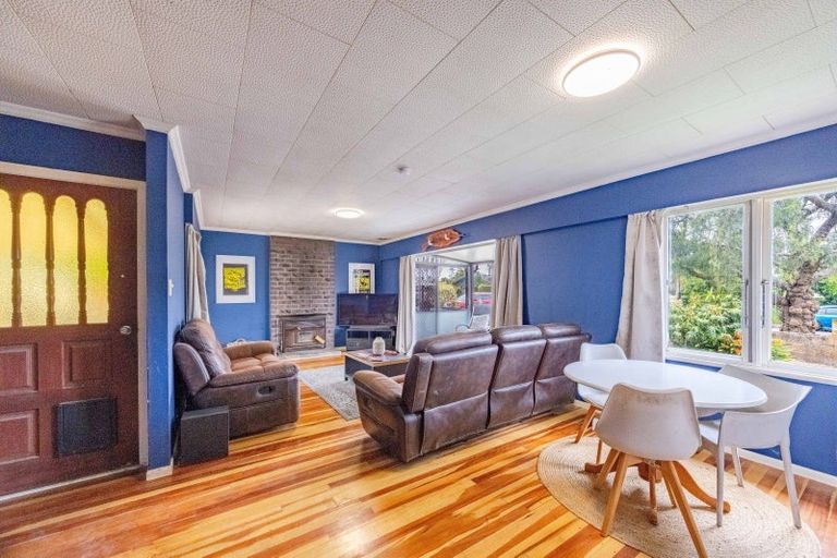 Photo of property in 11 Holden Avenue, Haumoana, 4102