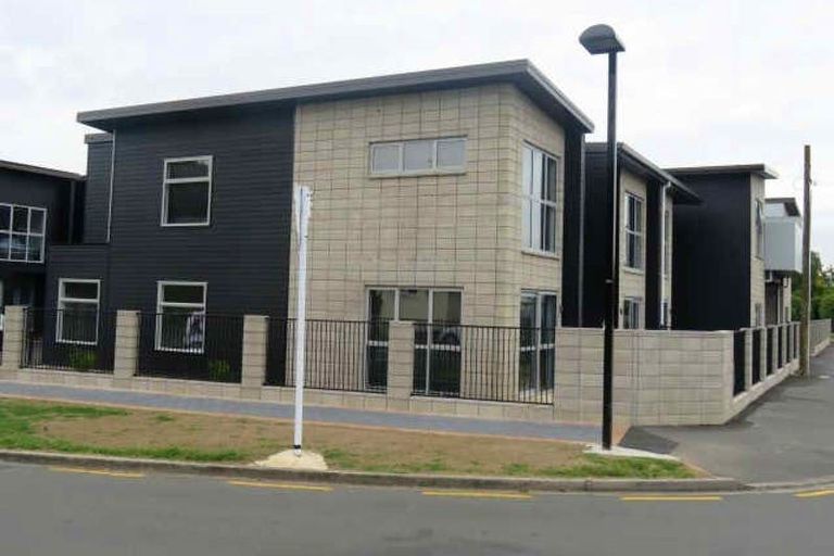 Photo of property in 16/100u Knighton Road, Hillcrest, Hamilton, 3216