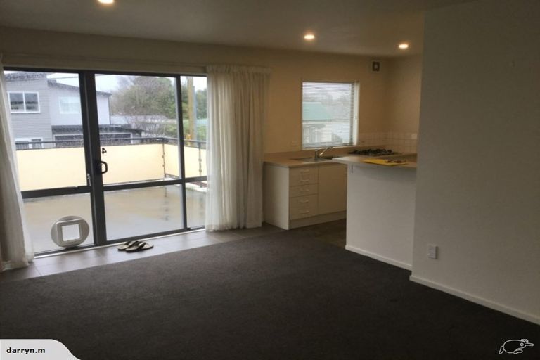 Photo of property in 2/2 Somerset Crescent, Spreydon, Christchurch, 8024