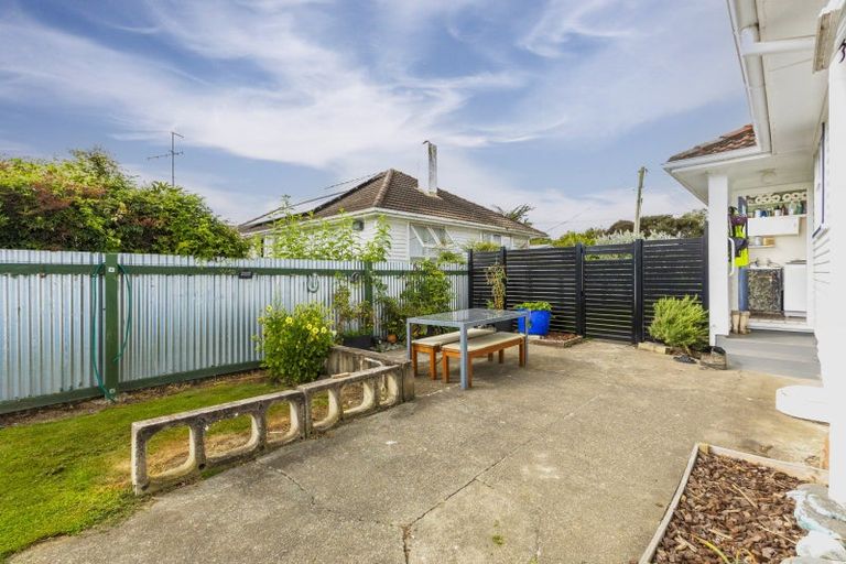 Photo of property in 32 Bibby Street, Waipawa, 4210