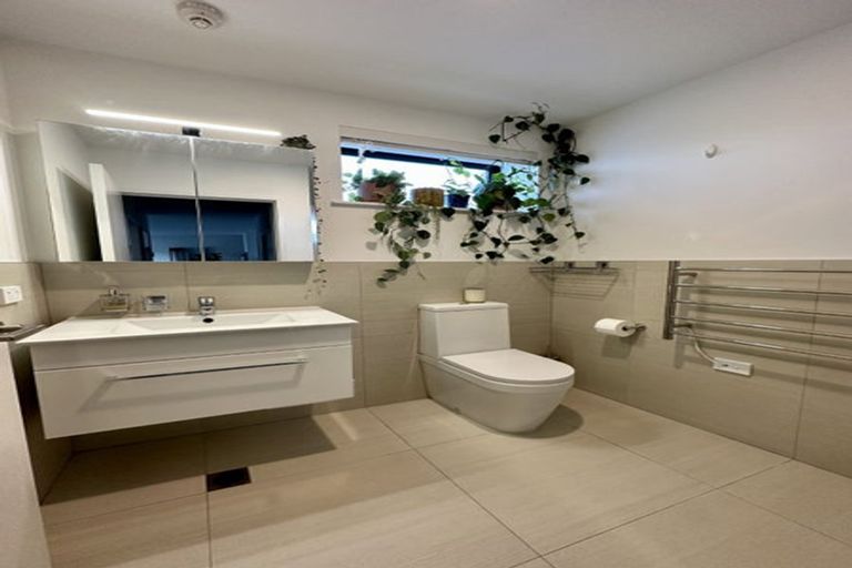 Photo of property in 202/38b Fraser Avenue, Northcote, Auckland, 0627