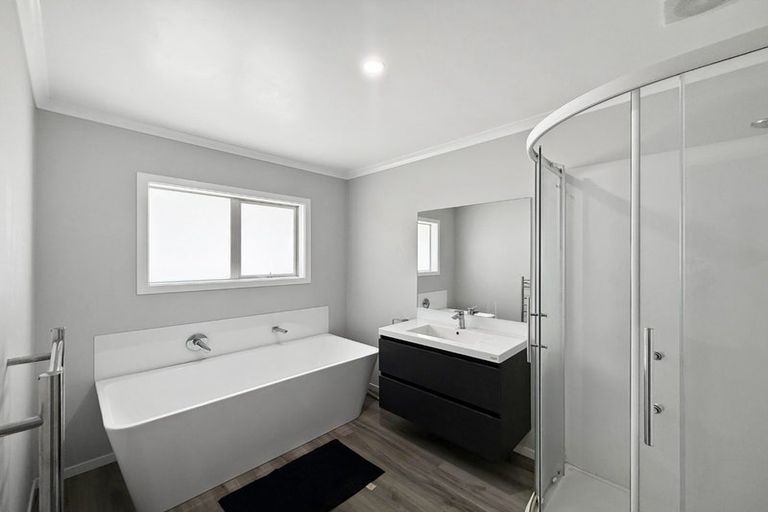 Photo of property in 33 Brian Morgan Terrace, Wainuiomata, Lower Hutt, 5014