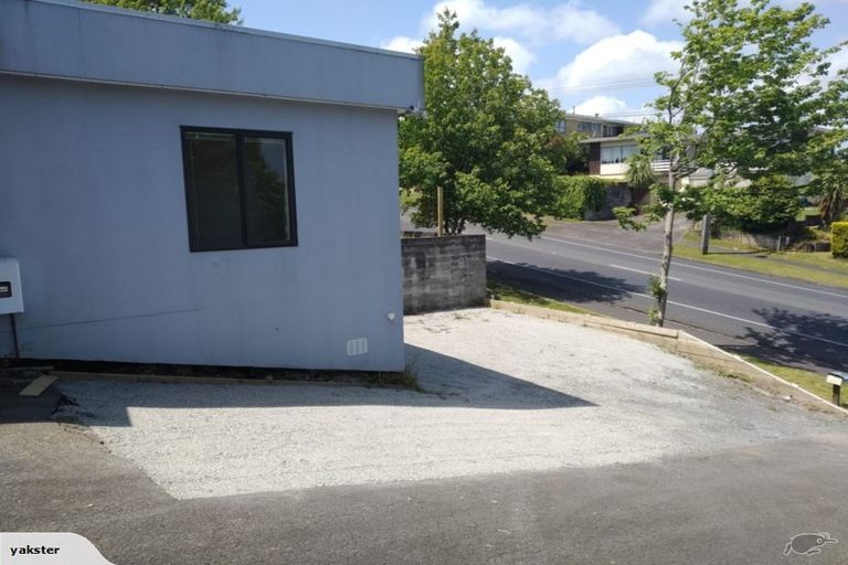 Photo of property in 15 Newcastle Road, Dinsdale, Hamilton, 3204