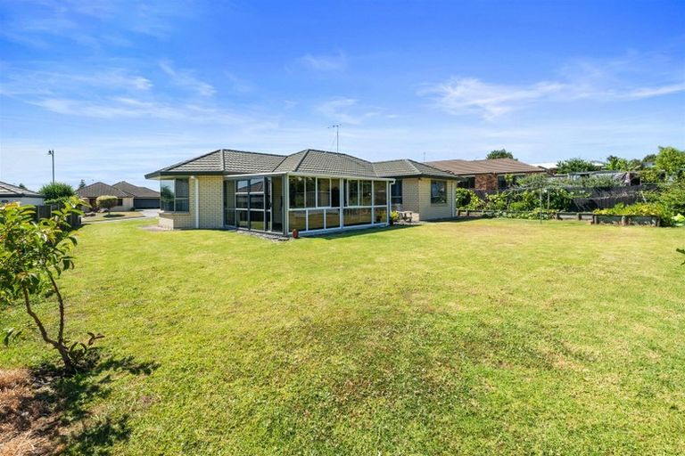 Photo of property in 16 Norm Freeman Drive, Te Puke, 3119