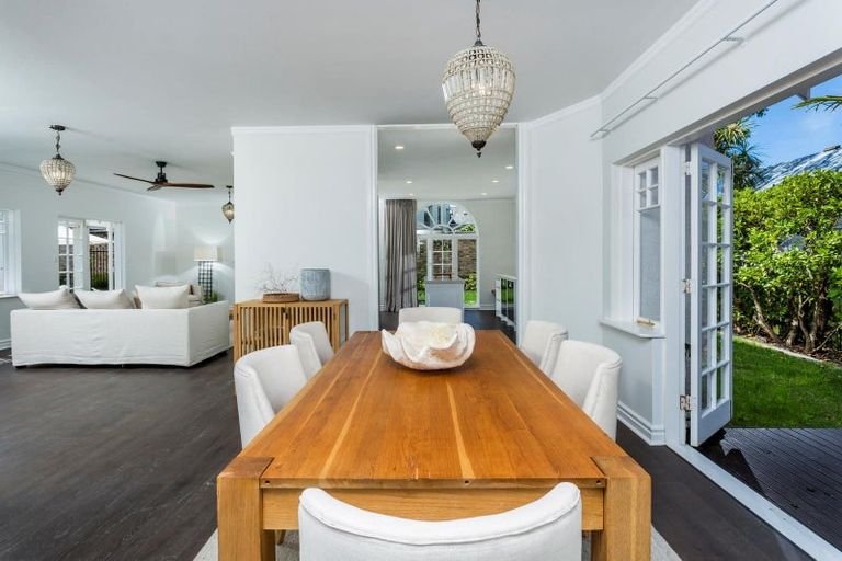 Photo of property in 1 Ascot Avenue, Narrow Neck, Auckland, 0624
