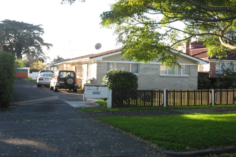 Photo of property in 3/3 Martin Road, Manurewa, Auckland, 2102