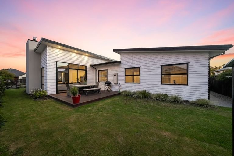Photo of property in 44 Hinterland Drive, Prebbleton, 7604