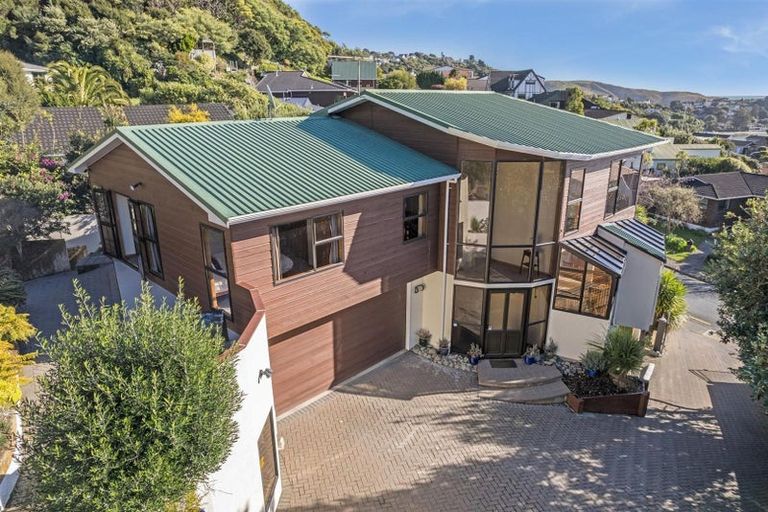 Photo of property in 27 Leeward Drive, Whitby, Porirua, 5024