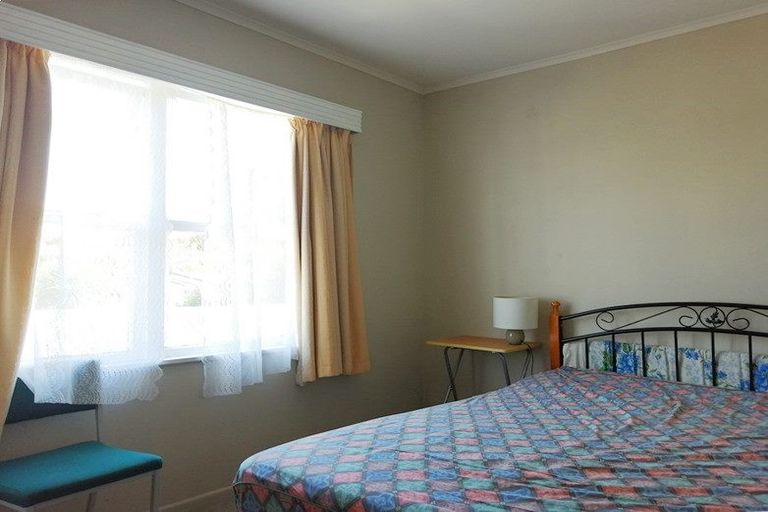 Photo of property in 2/10 Angelo Avenue, Howick, Auckland, 2014