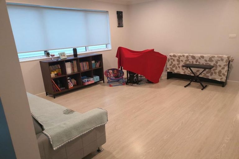 Photo of property in 55 Donegal Park Drive, Flat Bush, Auckland, 2019