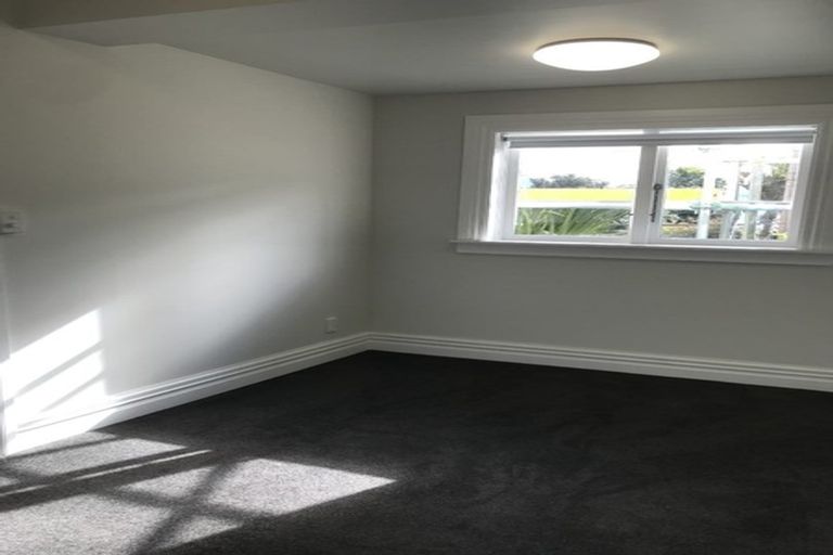 Photo of property in 2 Telford Terrace, Oriental Bay, Wellington, 6011