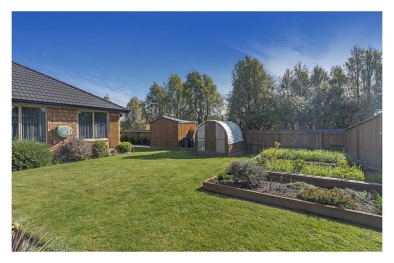 Photo of property in 14 Curtis Street, Stoke, Nelson, 7011