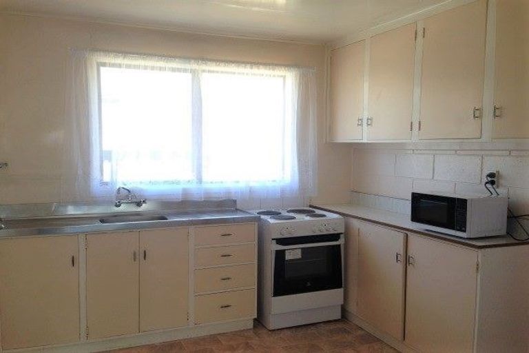 Photo of property in 3/56 Shands Road, Hornby, Christchurch, 8042