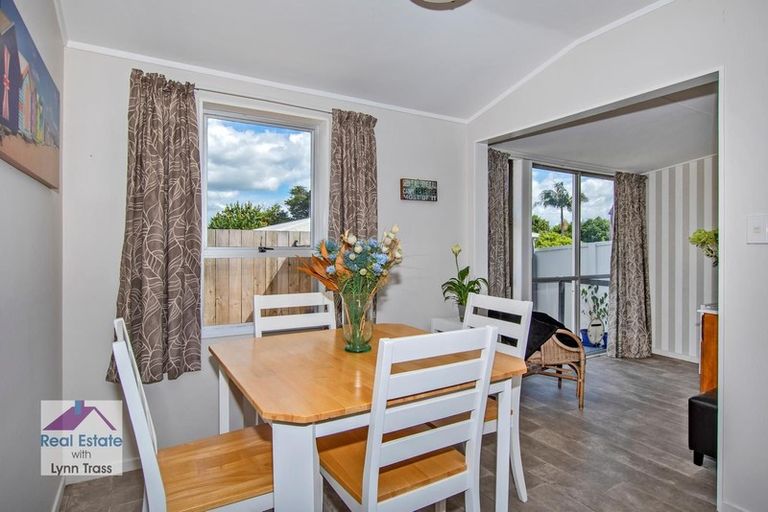Photo of property in 16 Cypress Gardens Place, Onerahi, Whangarei, 0110