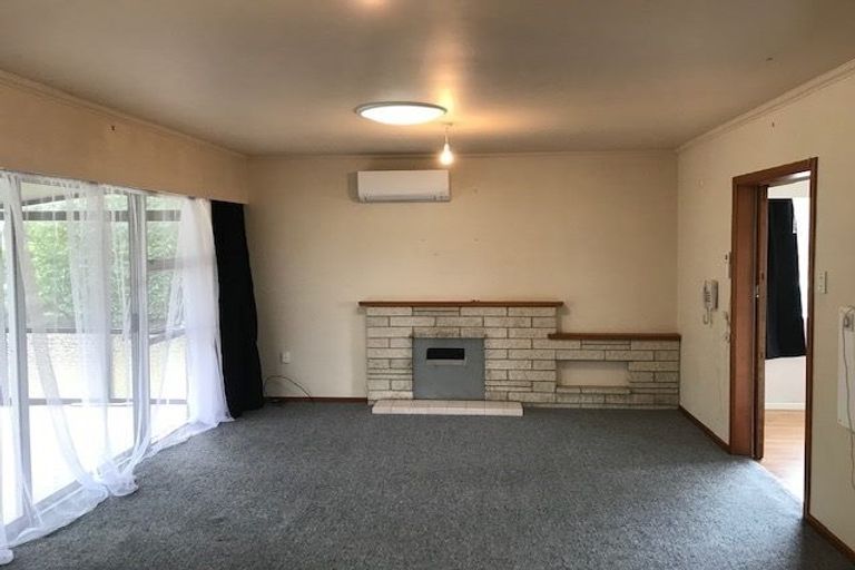 Photo of property in 71 Morrow Avenue, St Andrews, Hamilton, 3200
