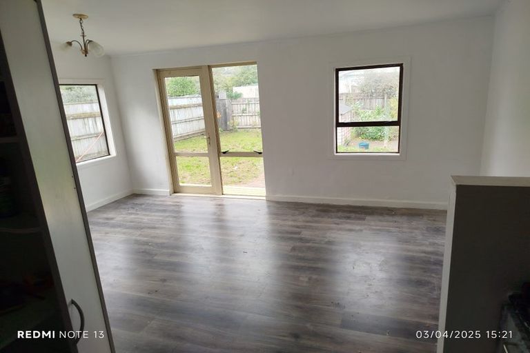 Photo of property in 26a Ludlam Crescent, Woburn, Lower Hutt, 5010