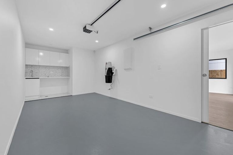 Photo of property in 7c Surrey Street, Manurewa, Auckland, 2102