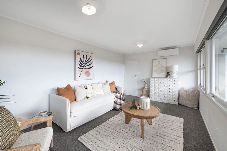 Photo of property in 8a Queen Road, Bellevue, Tauranga, 3110