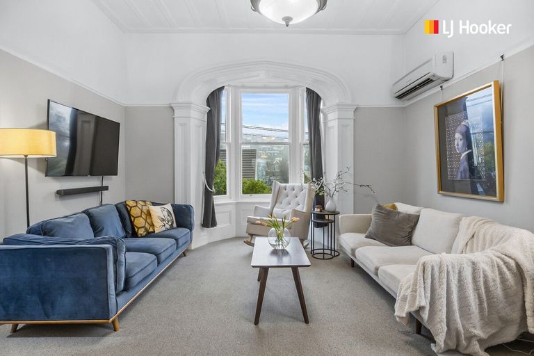 Photo of property in 10 Glen Road, Mornington, Dunedin, 9011
