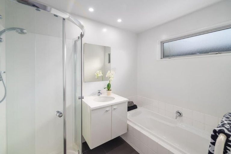 Photo of property in 54 Edward Avenue, Edgeware, Christchurch, 8013