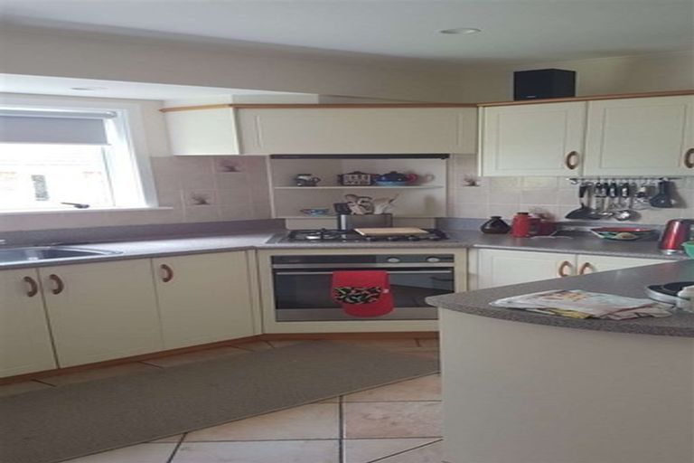 Photo of property in 247 Don Buck Road, Massey, Auckland, 0614