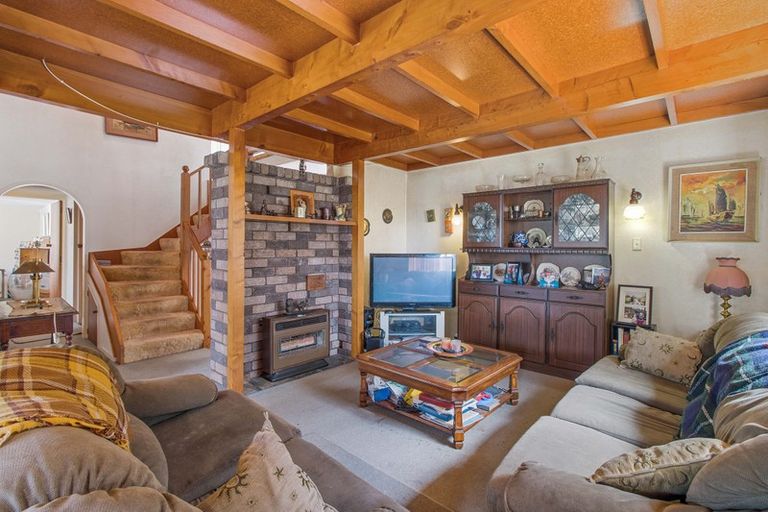 Photo of property in 241 Mandeno Street, Te Awamutu, 3800