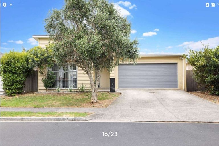 Photo of property in 64 Popokatea Drive, Takanini, 2112