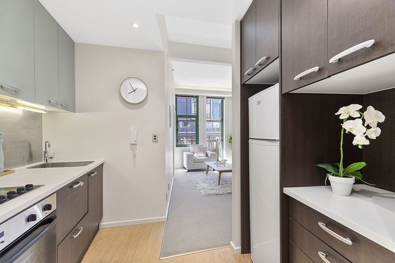 Photo of property in Colmar Brunton House, 182u8 Wakefield Street, Te Aro, Wellington, 6011
