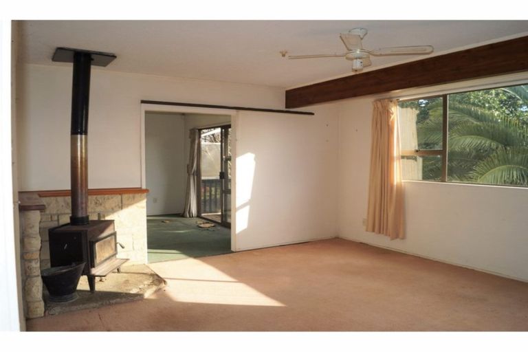 Photo of property in 6 Noble Street, Waiuku, 2123