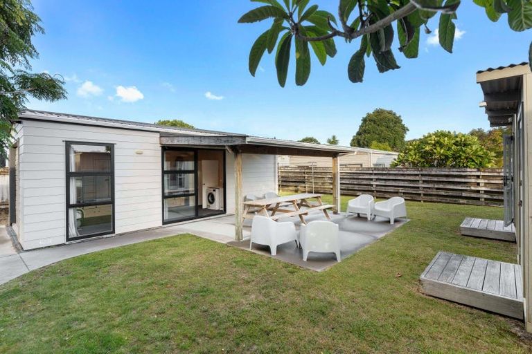 Photo of property in 316 Linton Crescent, Whangamata, 3620