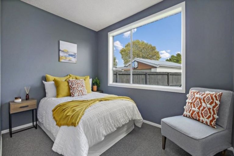 Photo of property in 17 Claymore Street, Woolston, Christchurch, 8062