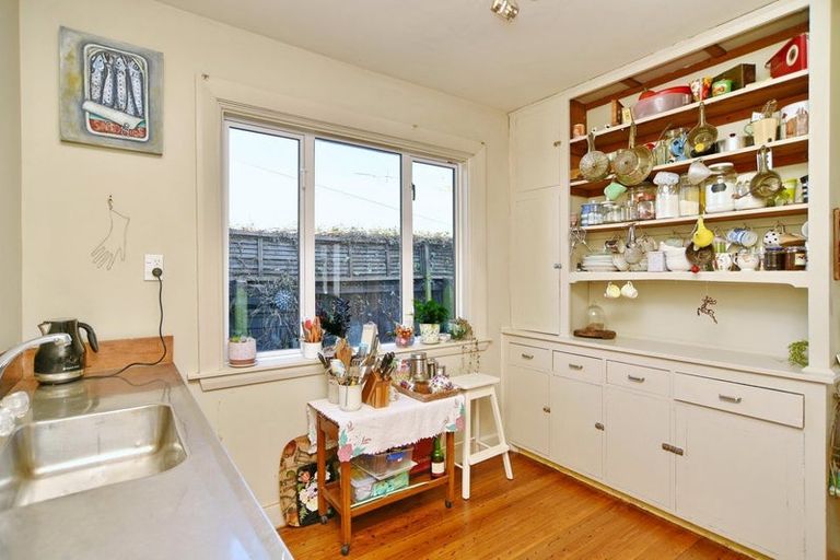 Photo of property in 113 Hawford Road, Opawa, Christchurch, 8023