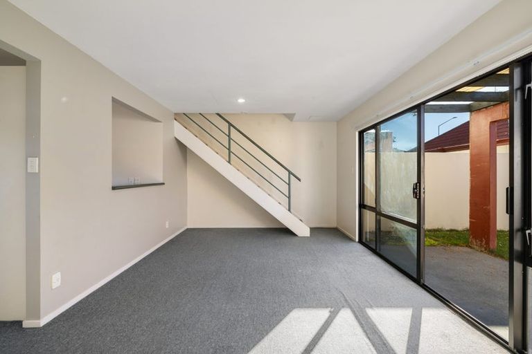 Photo of property in 42 Stanmore Road, Phillipstown, Christchurch, 8011