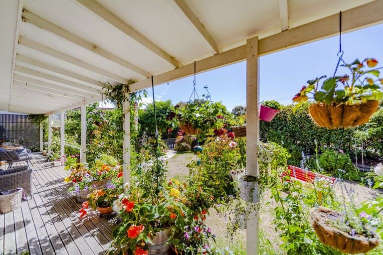 Photo of property in 54 Tavistock Road, Waipukurau, 4200