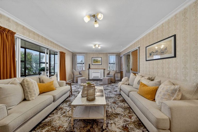 Photo of property in 70 Toorak Avenue, Avonhead, Christchurch, 8042