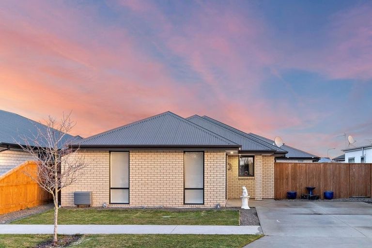 Photo of property in 5 Rahme Crescent, Kaiapoi, 7630