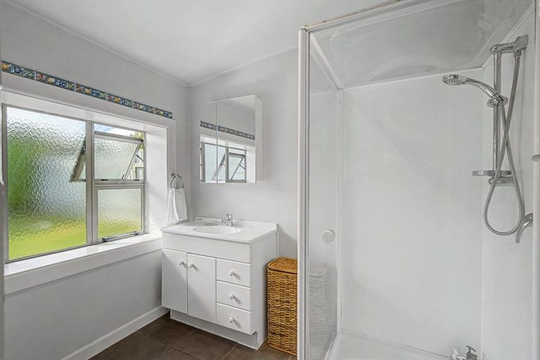 Photo of property in 1 Collingwood Street, Strathern, Invercargill, 9812