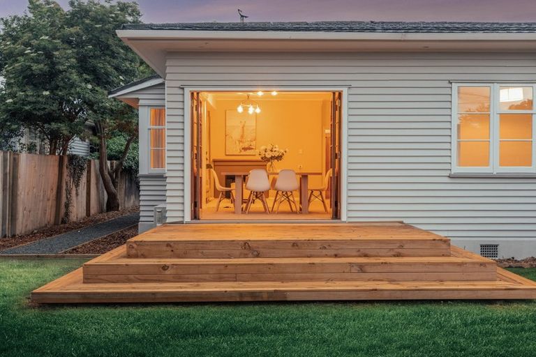 Photo of property in 18 Smith Street, Woolston, Christchurch, 8062