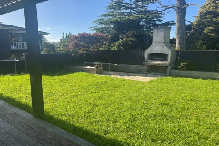 Photo of property in 2/35 Manuka Road, Bayview, Auckland, 0629