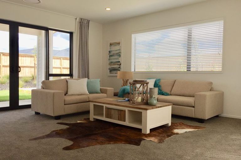 Photo of property in 6 Pheasant Close, Stanmore Bay, Whangaparaoa, 0932