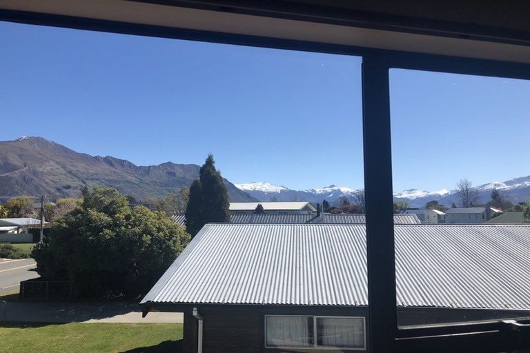 Photo of property in 144 Aubrey Road, Wanaka, 9305