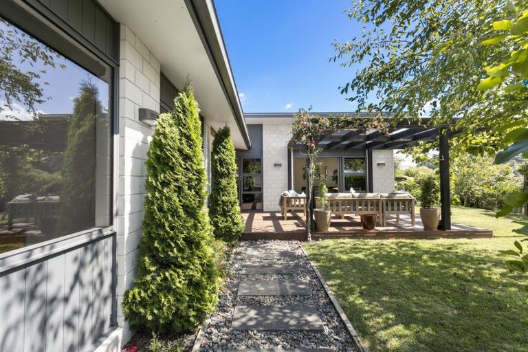 Photo of property in 15 Kakemai Rise, Pyes Pa, Tauranga, 3112