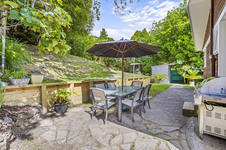 Photo of property in 767 South Titirangi Road, Titirangi, Auckland, 0604