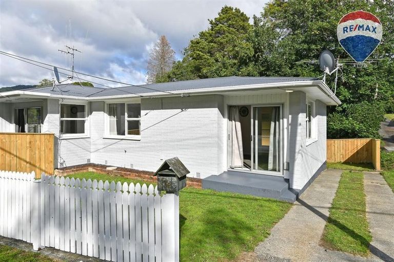 Photo of property in 3b Hair Street, Wainuiomata, Lower Hutt, 5014