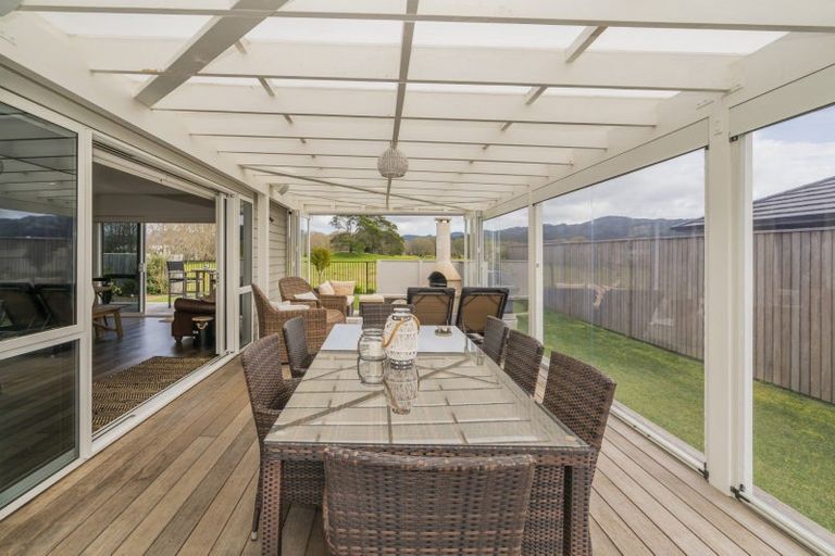 Photo of property in 5 Lady Jocelyn Place, Whitianga, 3510