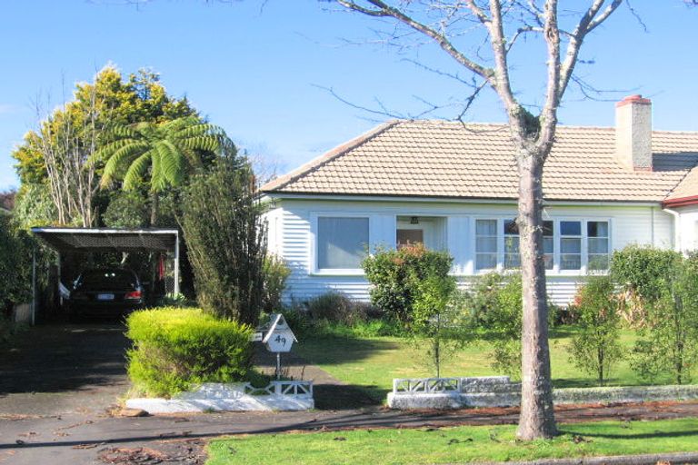 Photo of property in 49 Jellicoe Drive, Hamilton East, Hamilton, 3216