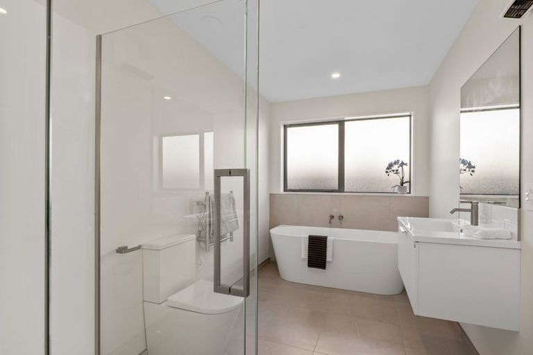 Photo of property in 72 Blakes Road, Prebbleton, 7604