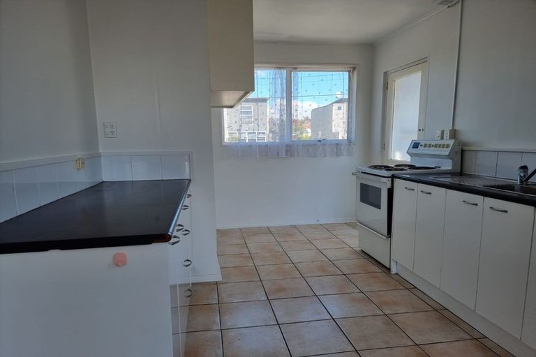 Photo of property in 3/45 Geraldine Street, Edgeware, Christchurch, 8013